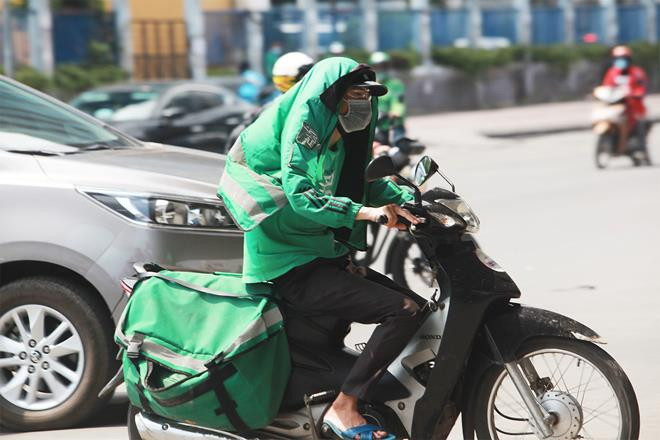 Thời tiết ngày 25/4: Nắng nóng từ Bắc vào Nam, chiều tối và đêm mưa dông - 1