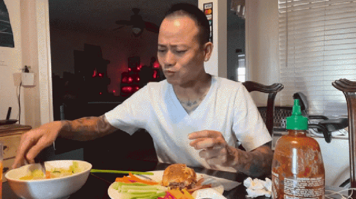 Cuộc sống của Chế Phong trên đất Mỹ sau khi ly hôn với Thanh Thanh Hiền - 5