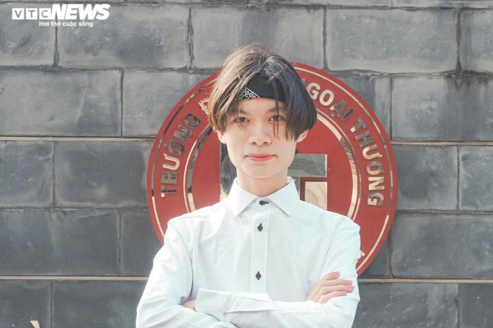 Nam sinh tốt nghiệp Đại học Ngoại thương với số điểm tuyệt đối - 1