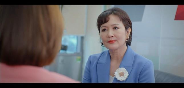 'Ba bà vợ' của người đóng chủ tịch Hoàng Long của 'Thương ngày nắng về' - 2