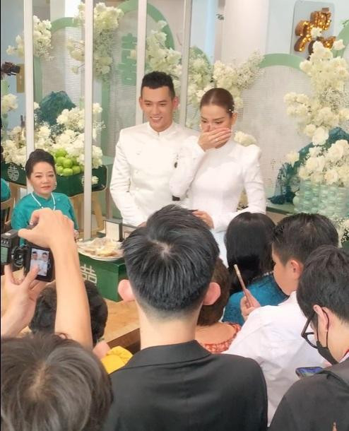 Ảnh: Phương Trinh Jolie nhận sính lễ 5 kg vàng và kim cương trị giá 2 tỷ đồng - 1