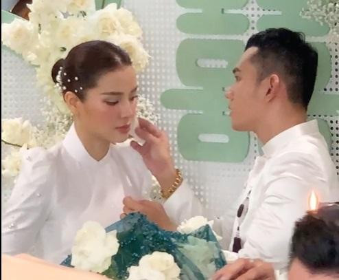 Ảnh: Phương Trinh Jolie nhận sính lễ 5 kg vàng và kim cương trị giá 2 tỷ đồng - 3