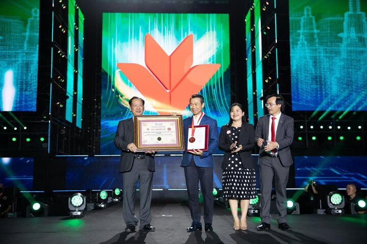 Đại nhạc hội Light Up Viet Nam do VPBank tổ chức chinh phục thành công giới trẻ - 2