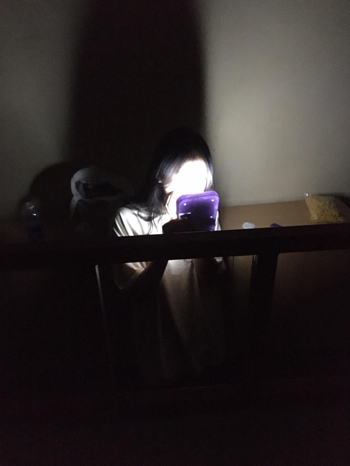 'Cú sốc đầu đời' khi ở ký túc xá, nửa đêm tỉnh giấc không khéo là đứng tim - 8