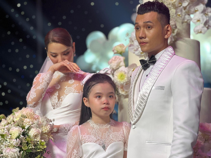 Tình yêu đẹp của Phương Trinh Jolie-Lý Bình: Vì nhau cố gắng, con em là con anh - 6