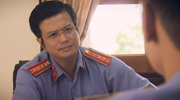 Cậu Vượng 'Thương ngày nắng về': Miệt mài làm nghề, đời tư kín tiếng và viên mãn - 4