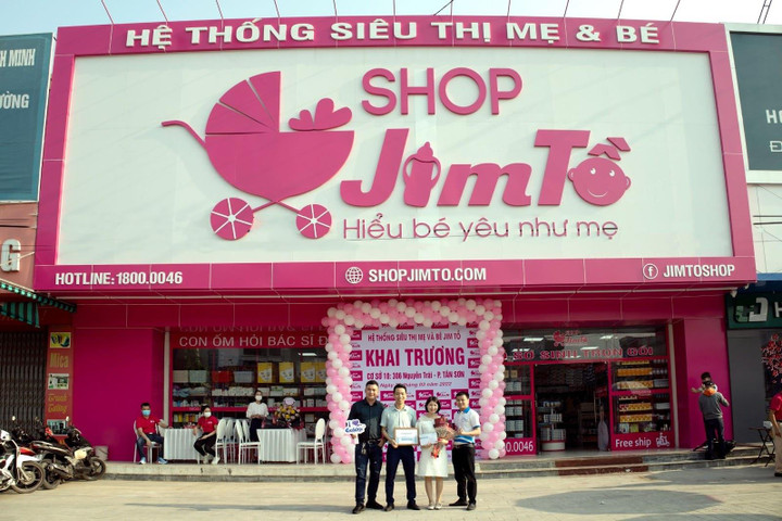 Hệ thống siêu thị mẹ và bé Jim Tồ chinh phục khách hàng bằng tình yêu trẻ thơ - 1