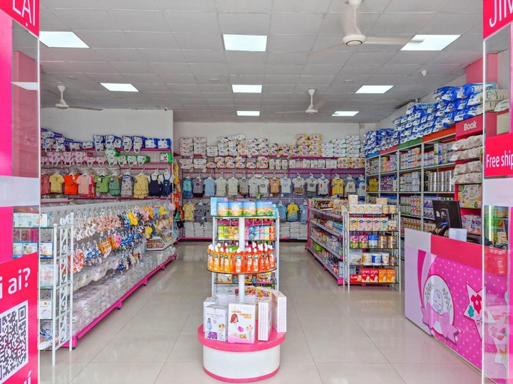 Hệ thống siêu thị mẹ và bé Jim Tồ chinh phục khách hàng bằng tình yêu trẻ thơ - 4