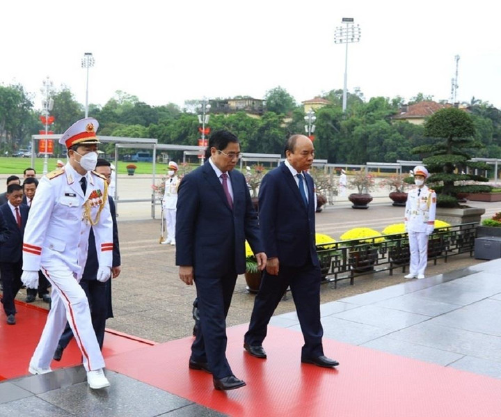 Lãnh đạo Đảng, Nhà nước viếng Chủ tịch Hồ Chí Minh, tưởng niệm liệt sỹ - 2