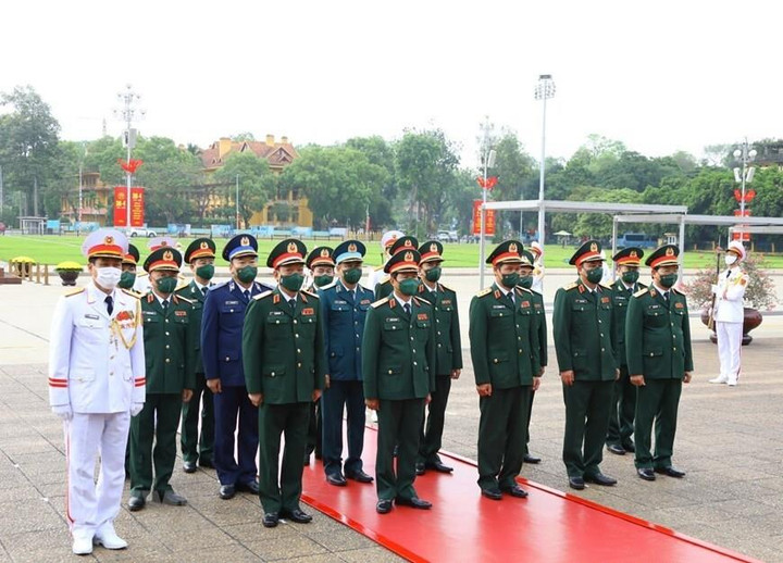 Lãnh đạo Đảng, Nhà nước viếng Chủ tịch Hồ Chí Minh, tưởng niệm liệt sỹ - 8