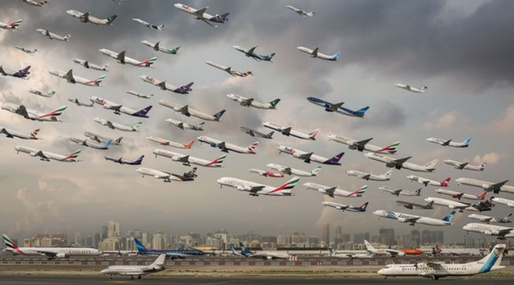 Ngoạn mục cảnh hàng chục máy bay cất cánh cùng lúc - 6