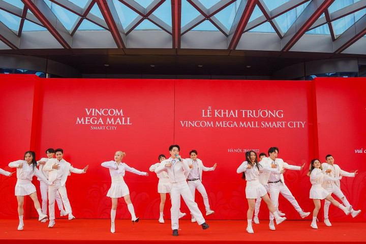 Khai trương TTTM ‘thế hệ mới’ Vincom Mega Mall Smart City đầu tiên của Việt Nam - 3