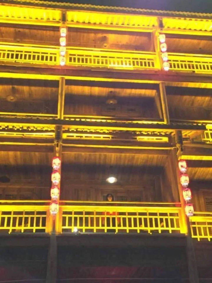 Tin tưởng nhờ bạn trai chụp hình, các cô gái nhận về loạt ảnh tức lộn ruột - 5