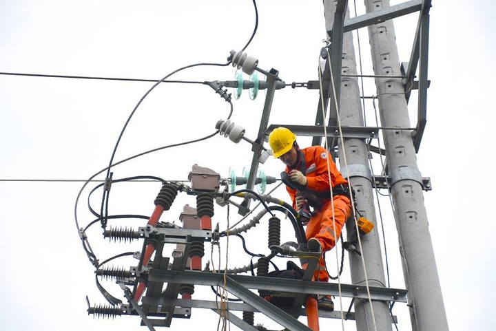 EVNHANOI lập phương án trực và xử lý sự cố, sửa chữa điện dịp nghỉ lễ 30/4 - 4