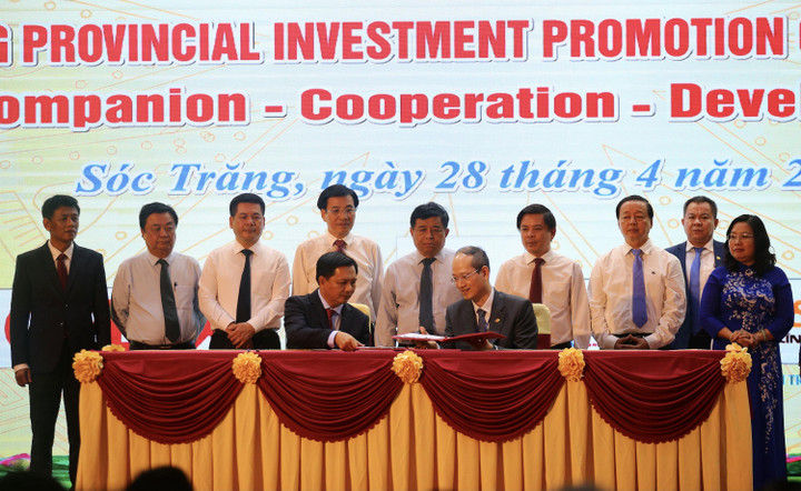 Thủ tướng kêu gọi đầu tư thật vào Sóc Trăng bằng cái tâm, cái tình - 2