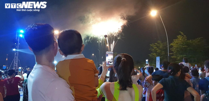 Carnaval Hạ Long trở lại sau 2 năm tạm dừng vì dịch COVID-19 - 10