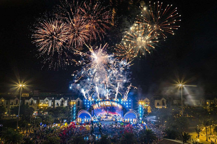 Mãn nhãn, bùng nổ với lễ ra quân 'siêu dự án BĐS' được mong chờ nhất năm 2022 - 1