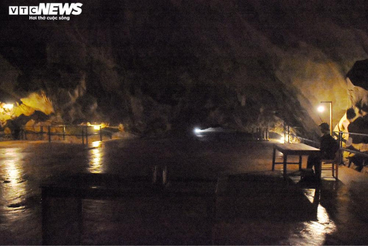 Khám phá bệnh viện dã chiến nằm ở lưng chừng núi tại Hải Phòng - 8