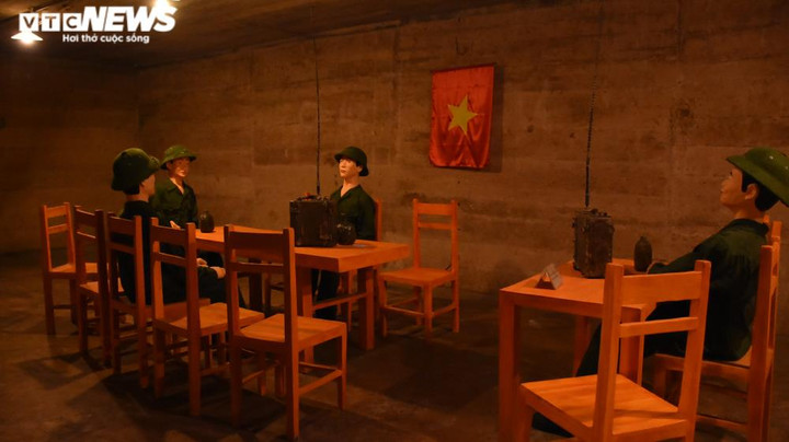 Khám phá bệnh viện dã chiến nằm ở lưng chừng núi tại Hải Phòng - 7