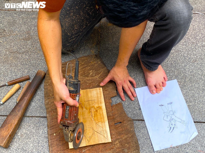 500.000 đồng một tượng linh vật SEA Games 31 làm bằng gỗ mít - 4