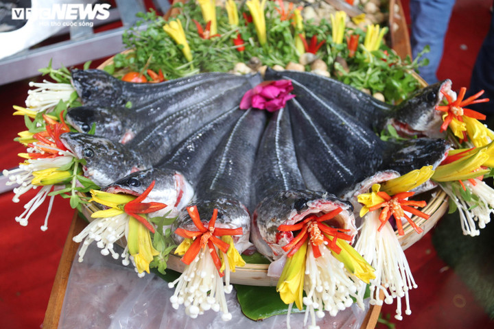 Nồi lẩu mắm lớn nhất Việt Nam, phục vụ cùng lúc 300 thực khách - 5