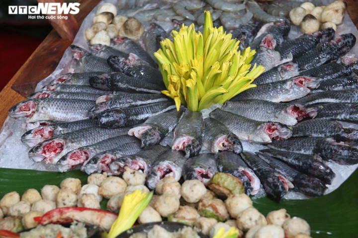 Nồi lẩu mắm lớn nhất Việt Nam, phục vụ cùng lúc 300 thực khách - 6