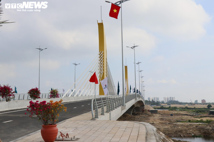 Quảng Nam: Đưa vào sử dụng cầu 315 tỷ đồng nối TP Hội An và thị xã Điện Bàn - 2