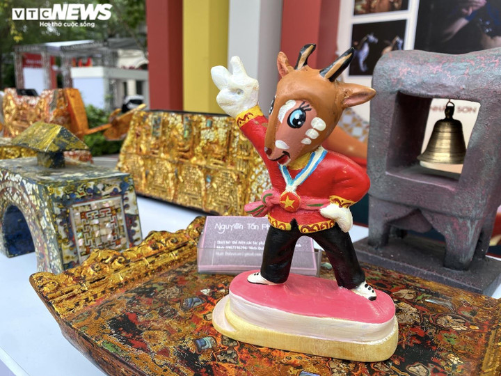 500.000 đồng một tượng linh vật SEA Games 31 làm bằng gỗ mít - 1