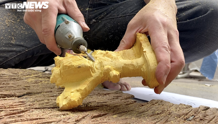 500.000 đồng một tượng linh vật SEA Games 31 làm bằng gỗ mít - 5