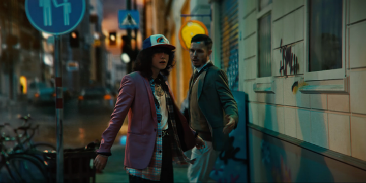 Cảnh nhảy lầu tự tử khiến MV mới của Sơn Tùng M-TP bị chỉ trích - 2