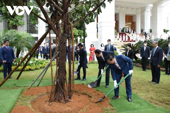 Thủ tướng Phạm Minh Chính chủ trì lễ đón Thủ tướng Nhật Bản Kishida Fumio - 4