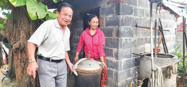 Gặp 'Em bé Bảo Ninh' bằng xương bằng thịt sau 57 năm - 2