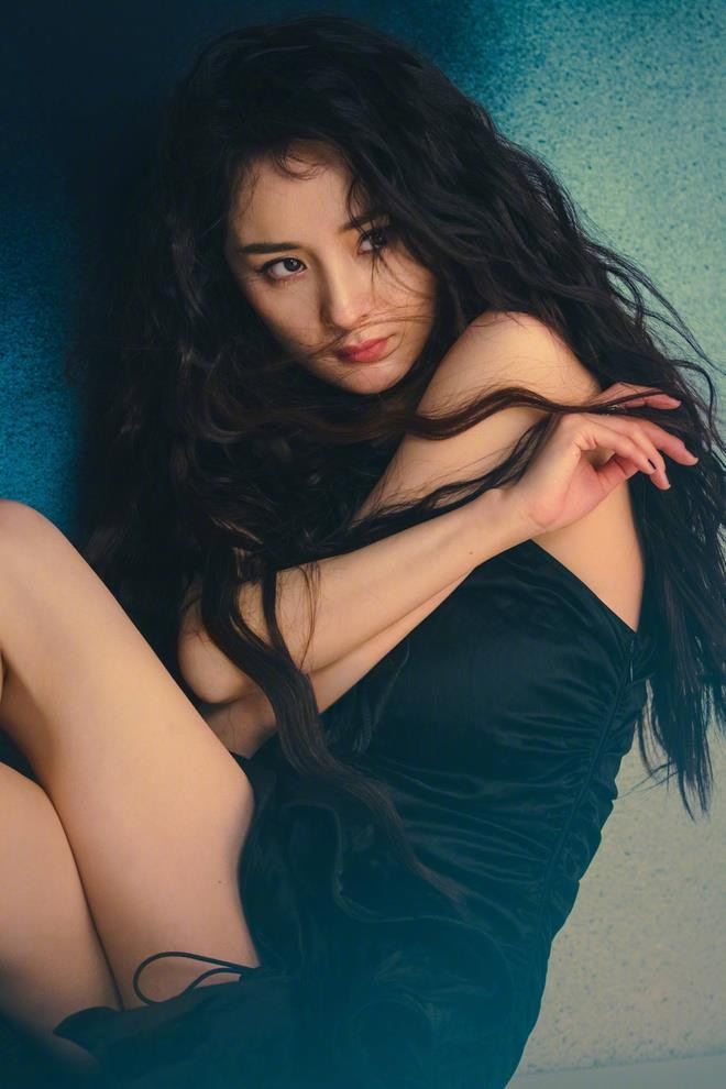 Vì sao Dương Mịch tạm ngừng hoạt động trong showbiz? - 2