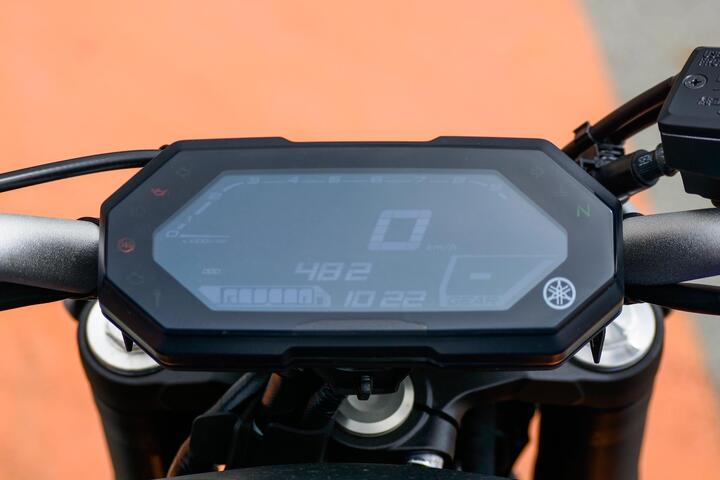 Chi tiết Yamaha MT-07 giá 245 triệu đồng - 6