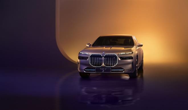 BMW 7-Series 2023 được ra mắt tại Trung Quốc - 1