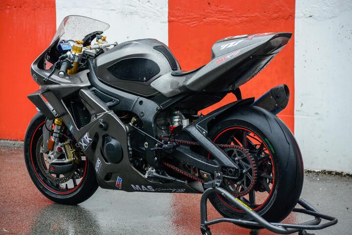 Chi tiết xe đua Yamaha YZF-R6 tại Việt Nam - 12