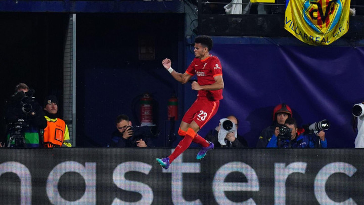 Luis Diaz là bản hợp đồng xuất sắc của Liverpool - 2