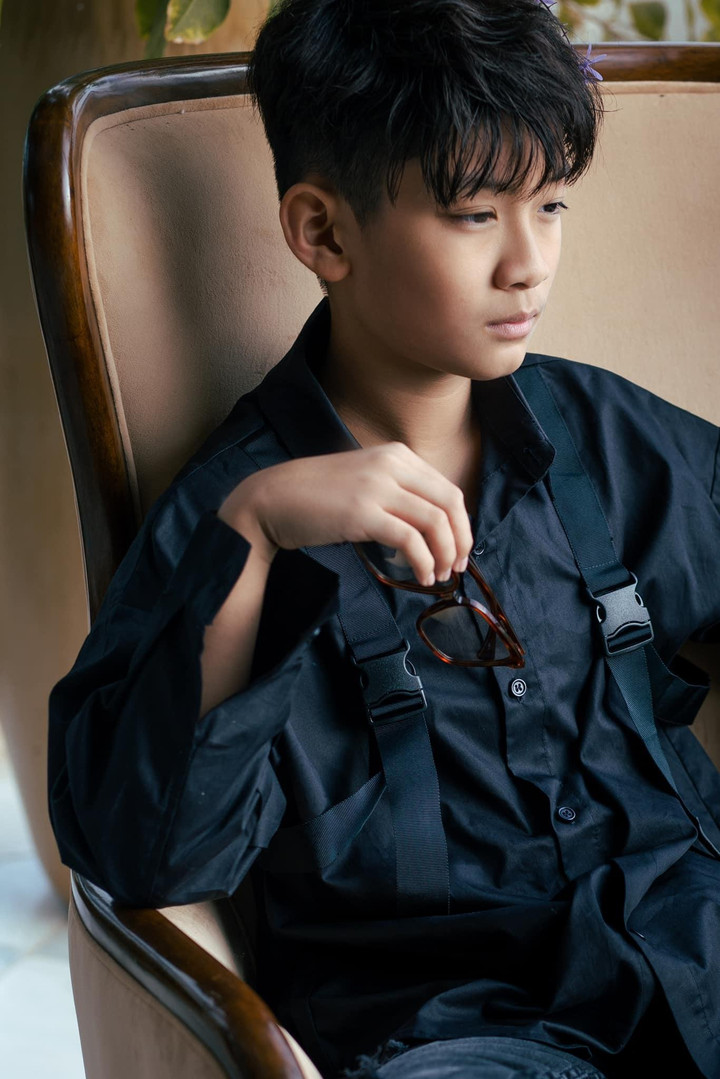 Con trai 11 tuổi được ví như 'nam thần' của ca sĩ Lệ Quyên - 4