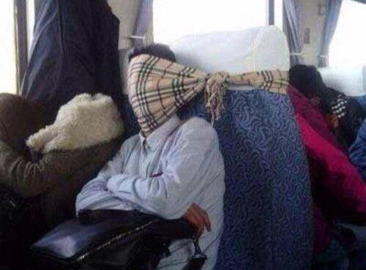 Phía sau chuyến đi chơi, về quê dịp lễ: Cảnh khó đỡ chỉ người say xe mới hiểu - 9