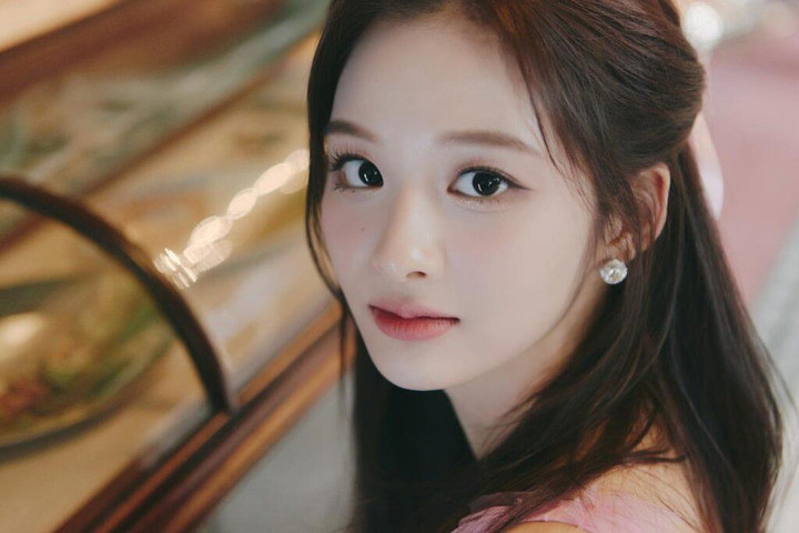 Nữ thần tượng Hàn Quốc bị đối xử khắc nghiệt, bất công đến mức nào? - 12