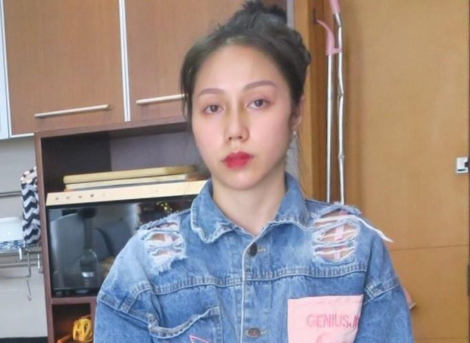 Lộ hành vi tàn độc của kẻ bạo hành bé gái 8 tuổi ở TP.HCM đến chết - 1