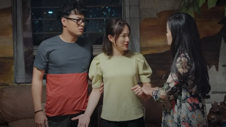 Ảnh hậu trường 'Thương ngày nắng về' khiến fan nghi Khánh - Đức sắp ly hôn - 5