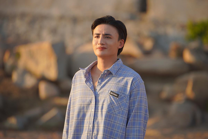 Lần đầu đóng phim 'Boy’s Love', học trò Lâm Khánh Chi diễn xuất ra sao? - 4