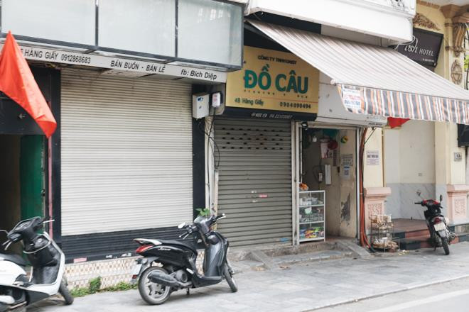 Treo biển tìm khách cả năm trời, nhà cho thuê trên 'phố vàng' Hà Nội vẫn ế dài - 10