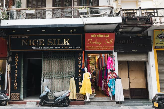 Treo biển tìm khách cả năm trời, nhà cho thuê trên 'phố vàng' Hà Nội vẫn ế dài - 5