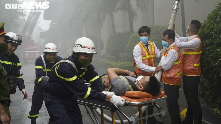 180 cảnh sát diễn tập chữa cháy khách sạn phục vụ SEA Games - 4