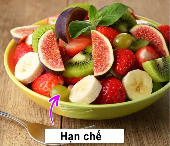 Bỏ ngay những thói quen xấu này nếu không muốn dạ dày bị 'phá hủy' - 2