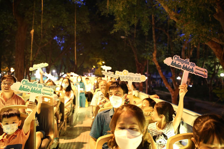 Trải nghiệm miễn phí xe bus 2 tầng xuyên Việt cùng BIDV - 7