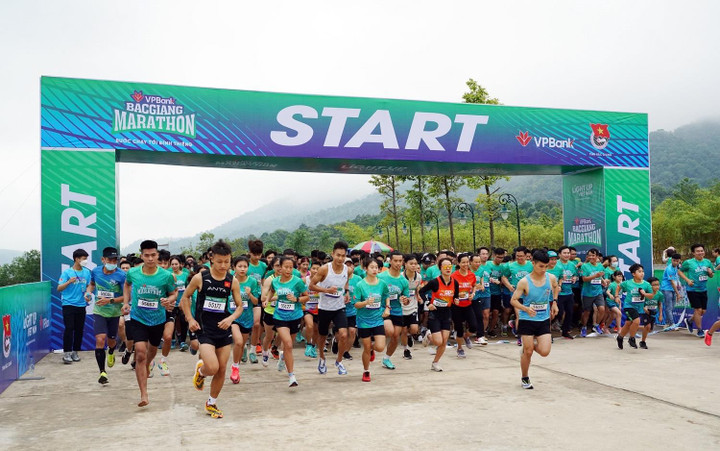 VPBank Bắc Giang Marathon 2022 – Ghi dấu những 'bước chạy tới đỉnh thiêng' - 2