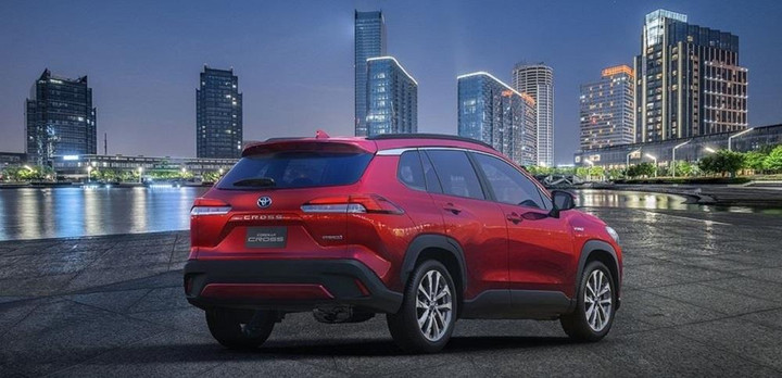 Những mẫu ô tô nào tăng giá khiến khách khó mua? - 8